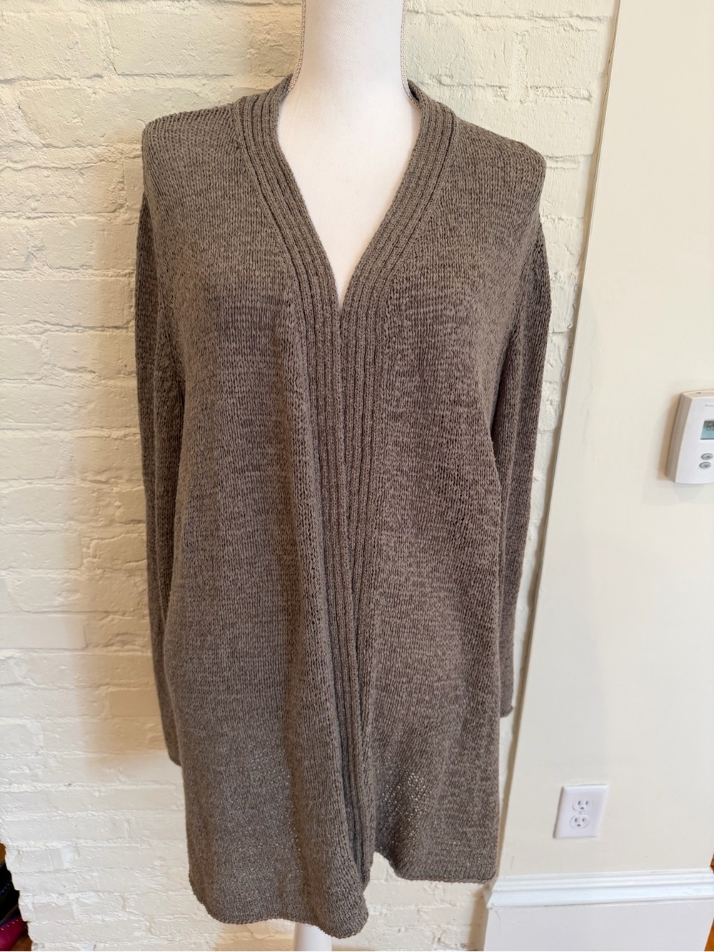 Chico's Taupe-Brown V-Neck Knit Sweater